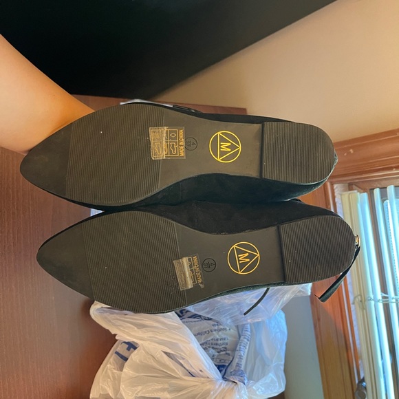 Missguided Black Lace Up Look Flats with Zip Up Back - Picture 3 of 6